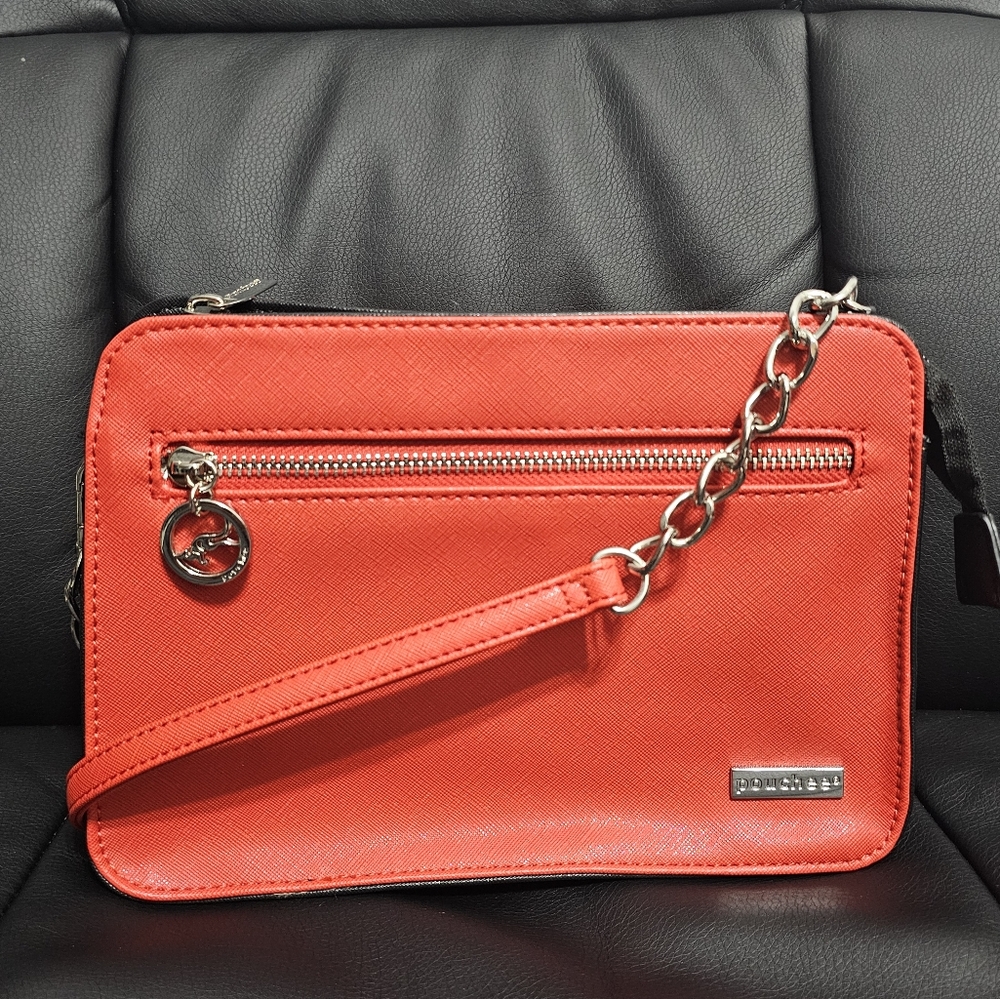 Like new❗️Pouchee Avi Vegan Leather CrossBody/Organizer Purse